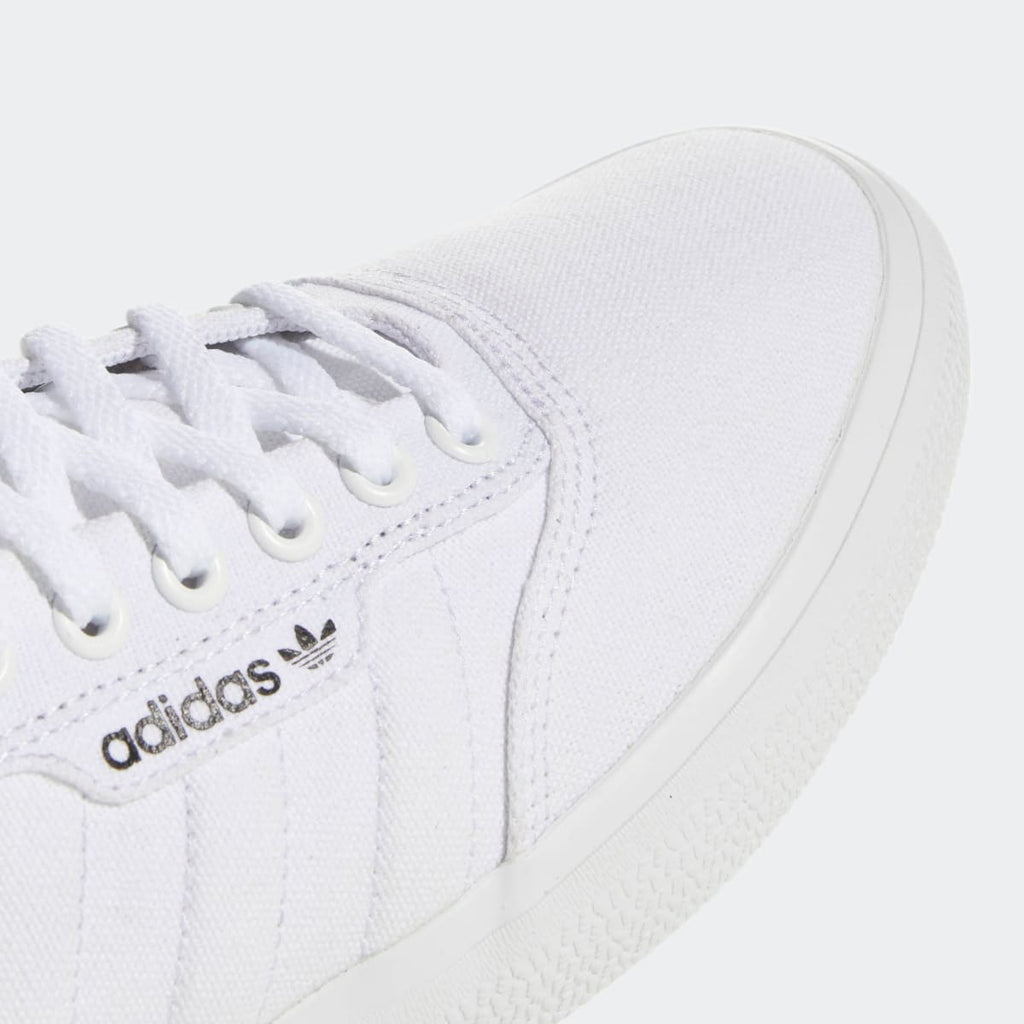 Adidas Men's 3MC Vulc Shoes - Cloud White / Cloud White / Gold Metallic - Image 12