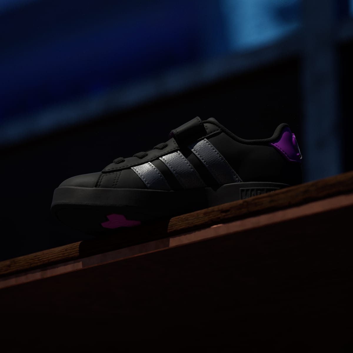 Adidas Kids' ADIDAS MARVEL AVENGERS GRAND COURT SHOES KIDS - Core Black / Iron Metallic / Purple Burst - Image 7