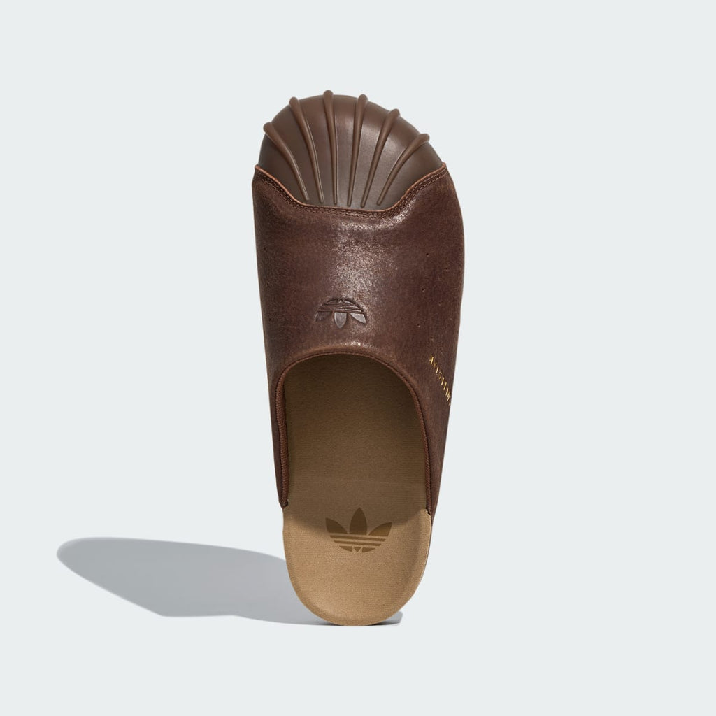 Adidas Men's ADIMULE SLIDES - Preloved Brown / Preloved Brown / Gold Metallic - Image 2