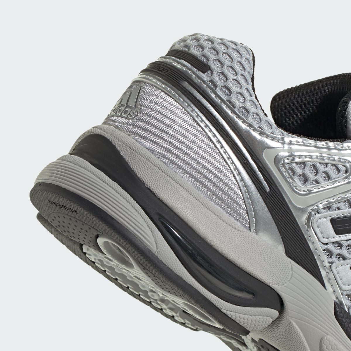 Adidas Women's ADISTAR CONTROL 5 SHOES - Grey Two / Core Black / Silver Metallic - Image 9