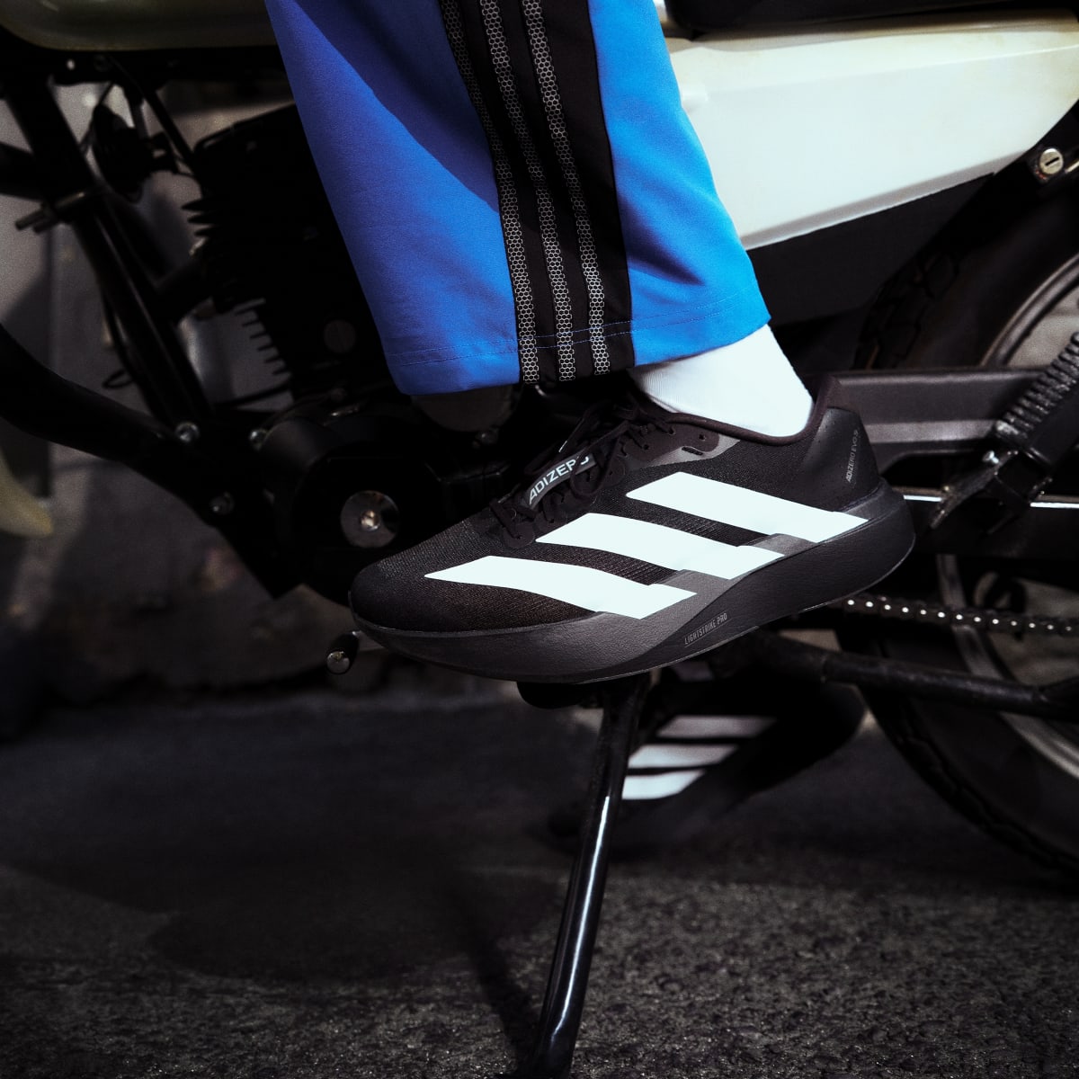Adidas Men's Adizero EVO SL Shoes - Core Black / Cloud White / Core Black - Image 14