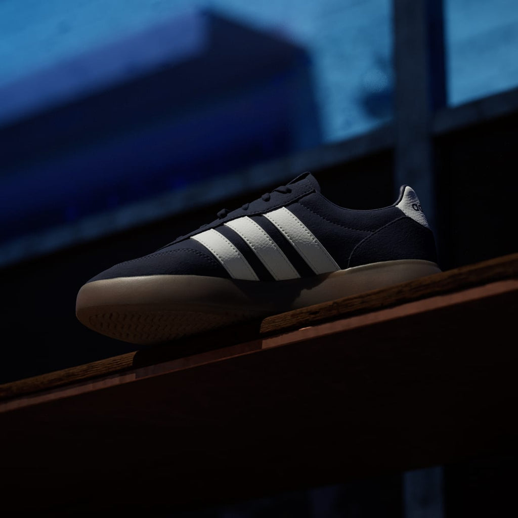 Adidas Men's BARREDA DECODE SHOES - Night Indigo / Off White / Gum - Image 7