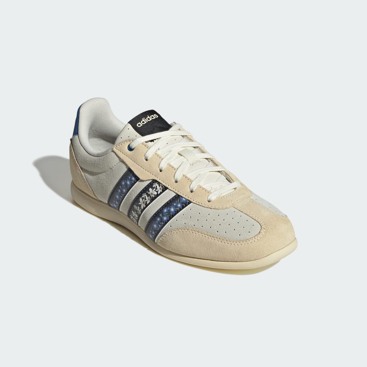 Adidas Women's BARREDA LO SHOES - Ivory / Core Black / Warm Vanilla - Image 4