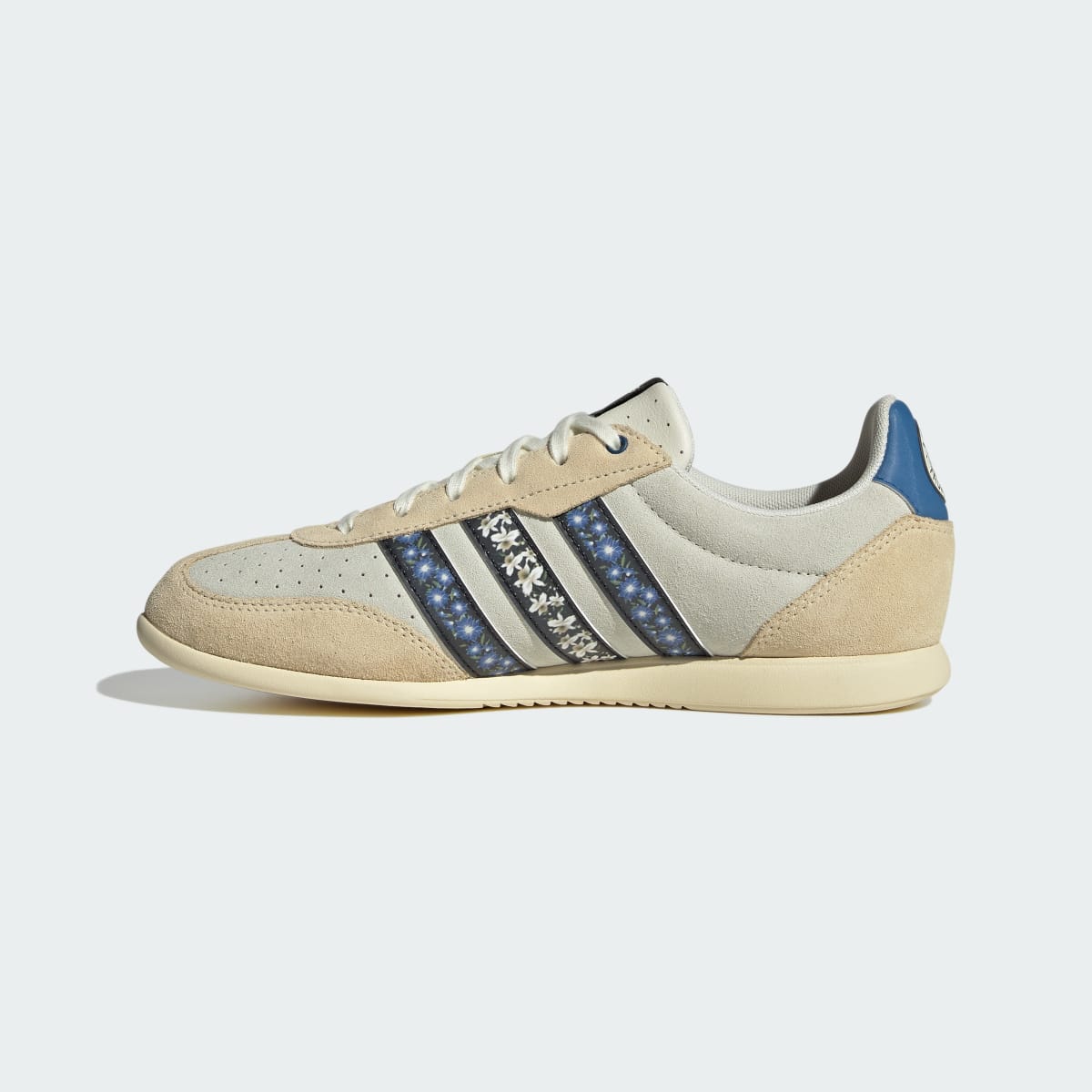 Adidas Women's BARREDA LO SHOES - Ivory / Core Black / Warm Vanilla - Image 6