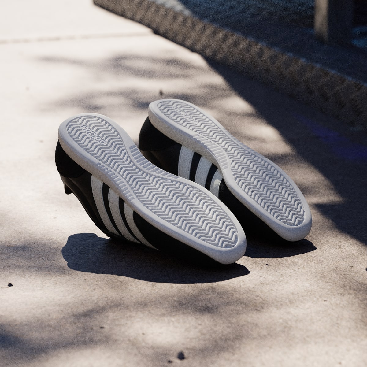 Adidas Women's BARREDA LO SHOES - Core Black / Core White / Off White - Image 4