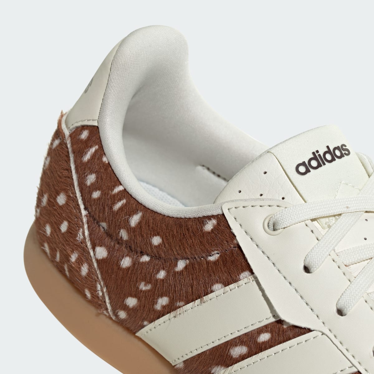 Adidas Women's BARREDA LO SHOES - Preloved Brown / Off White / Shadow Brown - Image 9