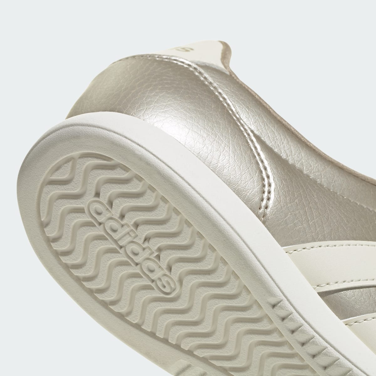 Adidas Women's BARREDA LO SHOES - Cyber Metallic / Off White / Beige - Image 8