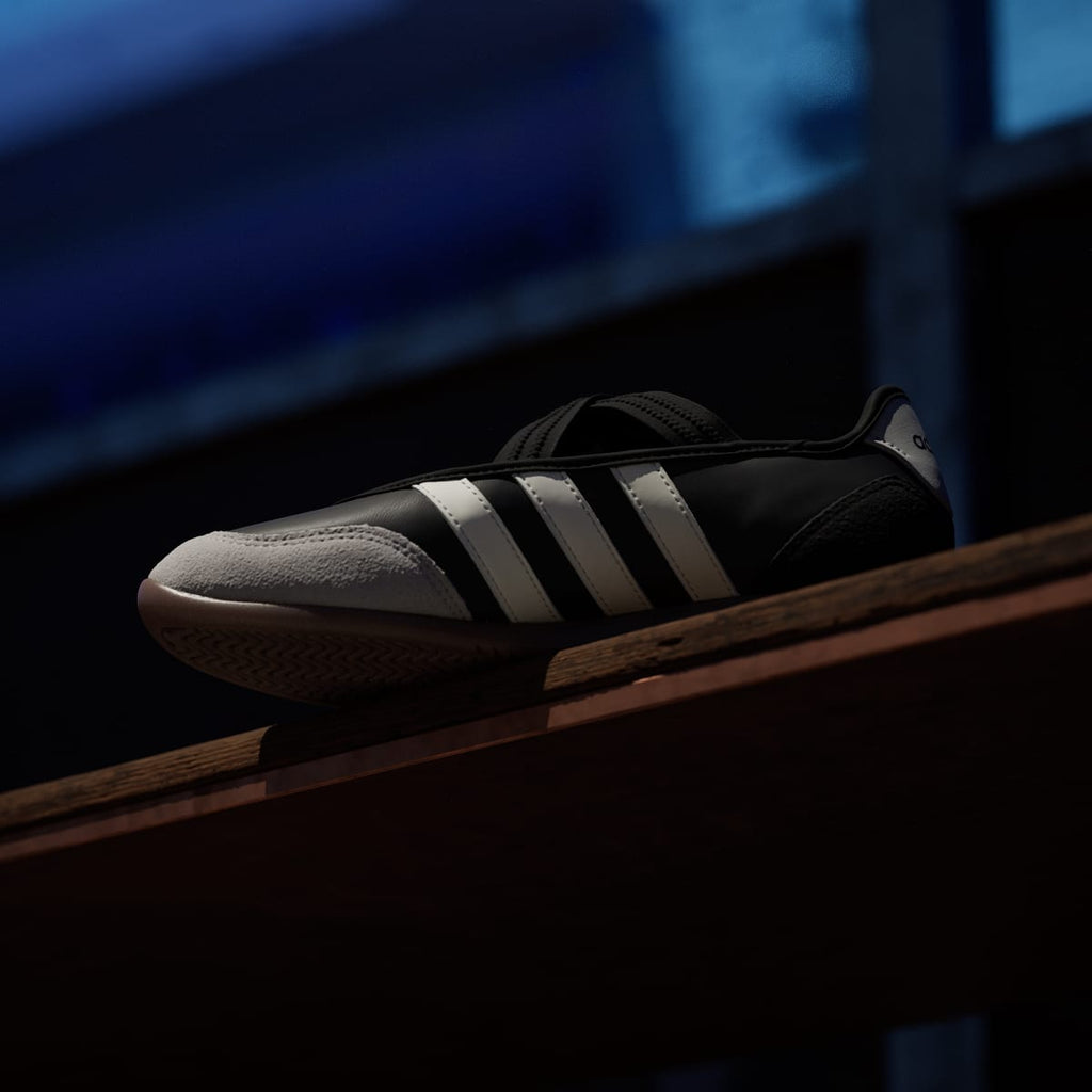 Adidas Women's BARREDA MARY JANE SHOES - Core Black / Core White / Gum - Image 7