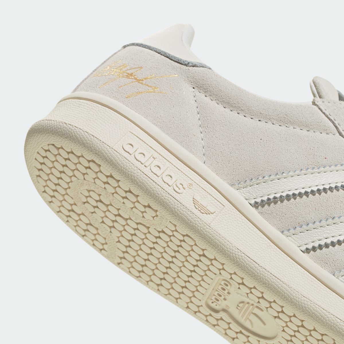 Adidas Women's BILLIE JEAN KING SHOES - Off White / Bright Royal / Bright Royal - Image 9