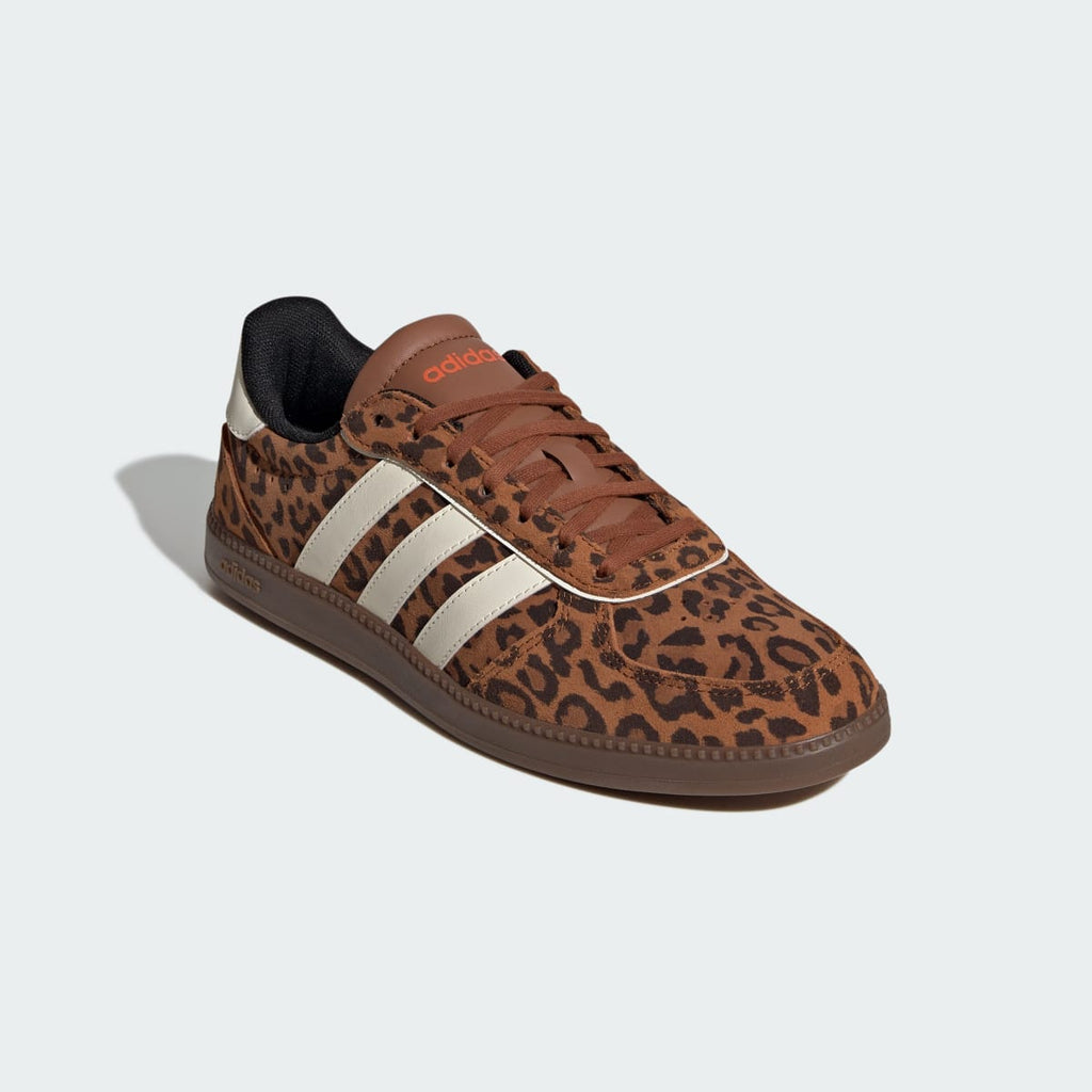 Adidas Women's BREAKNET SLEEK SHOES - Dusky Bronze / Cream White / Gum - Image 5