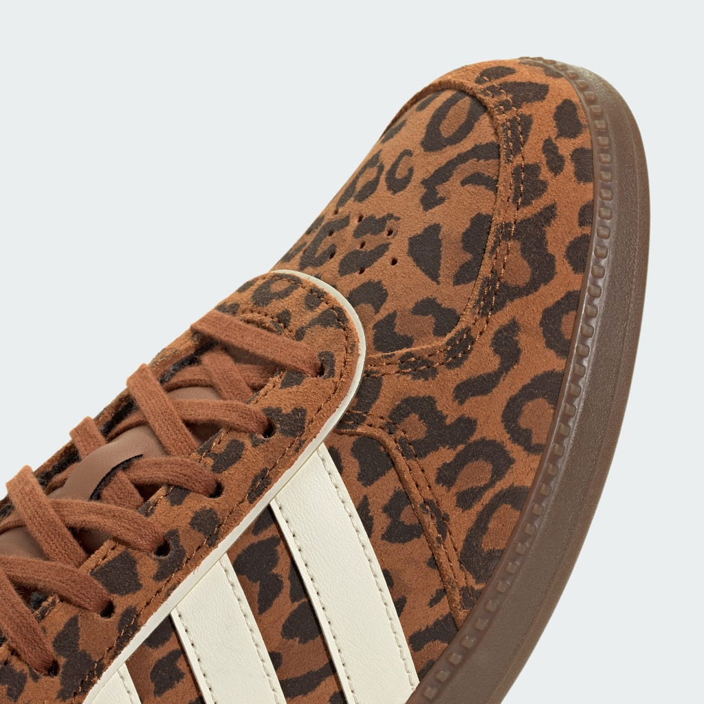 Adidas Women's BREAKNET SLEEK SHOES - Dusky Bronze / Cream White / Gum - Image 10