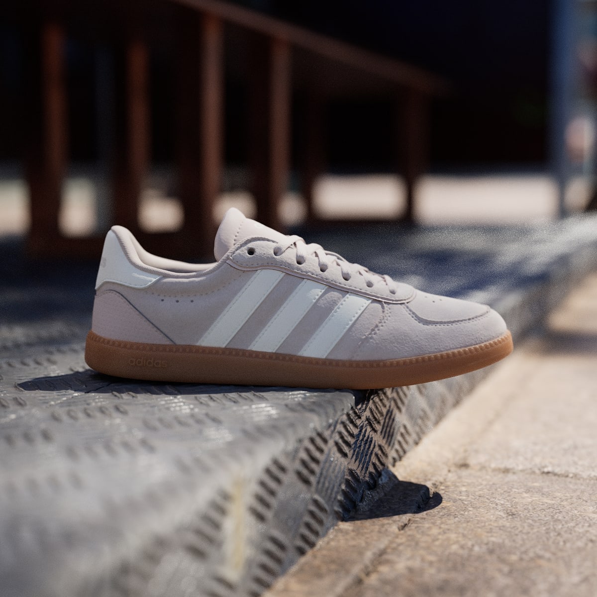 Adidas Women's Breaknet Sleek Shoes - Putty Mauve / Core White / Gum - Image 3