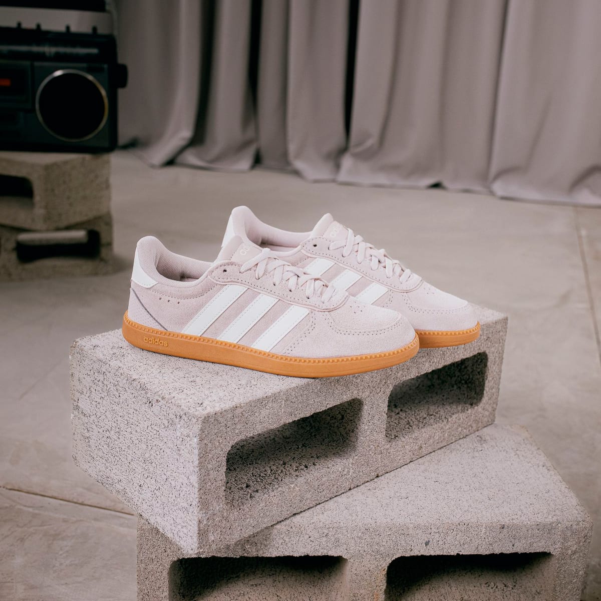 Adidas Women's Breaknet Sleek Shoes - Putty Mauve / Core White / Gum - Image 12