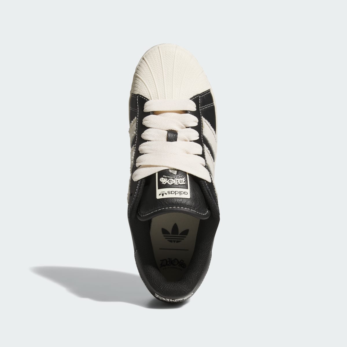Adidas Men's DIOS SUPERSTAR XLG - Core Black / Cream White / Gold Metallic - Image 2