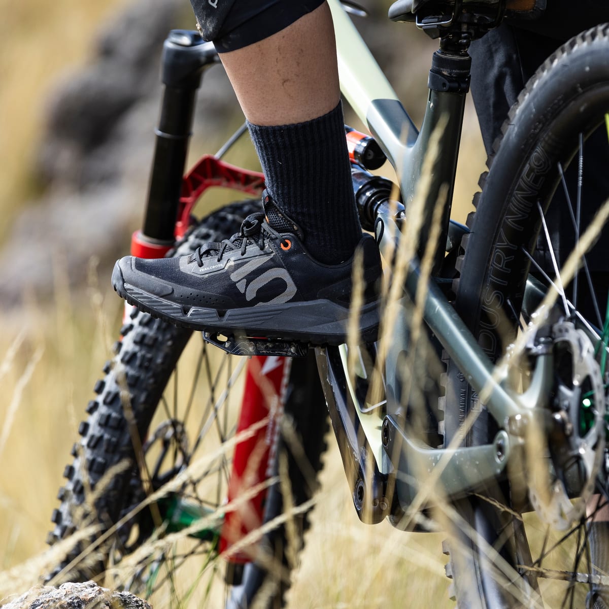 Adidas Women's Five Ten Trailcross LT Mountain Bike Shoes - Core Black / Grey One / Grey Six - Image 12