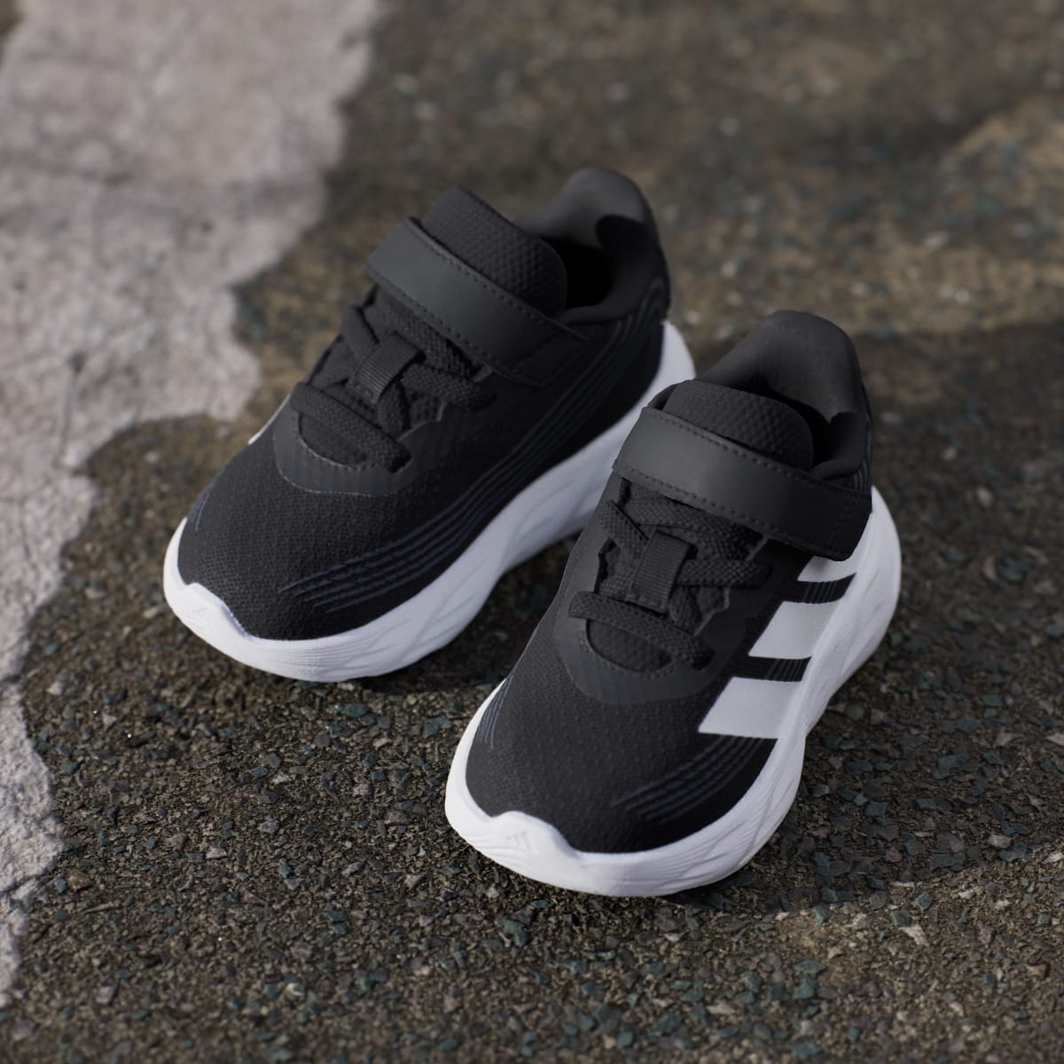 Adidas Kids' GALAXY 8 SHOES INFANT - Core Black / Cloud White / Carbon - Image 5