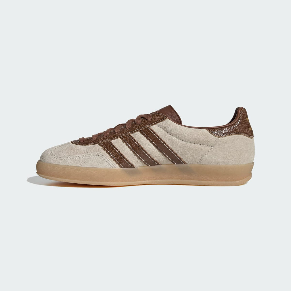 Adidas Women's GAZELLE INDOOR SHOES - Off White / Preloved Brown / Gum - Image 6
