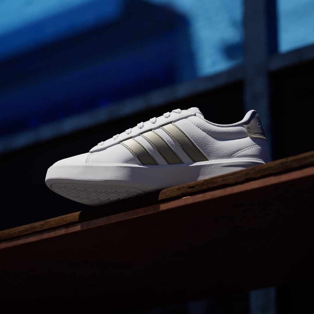 Adidas Women's GRAND COURT 3.0 SHOES - Cloud White / Cyber Metallic / Cloud White - Image 7
