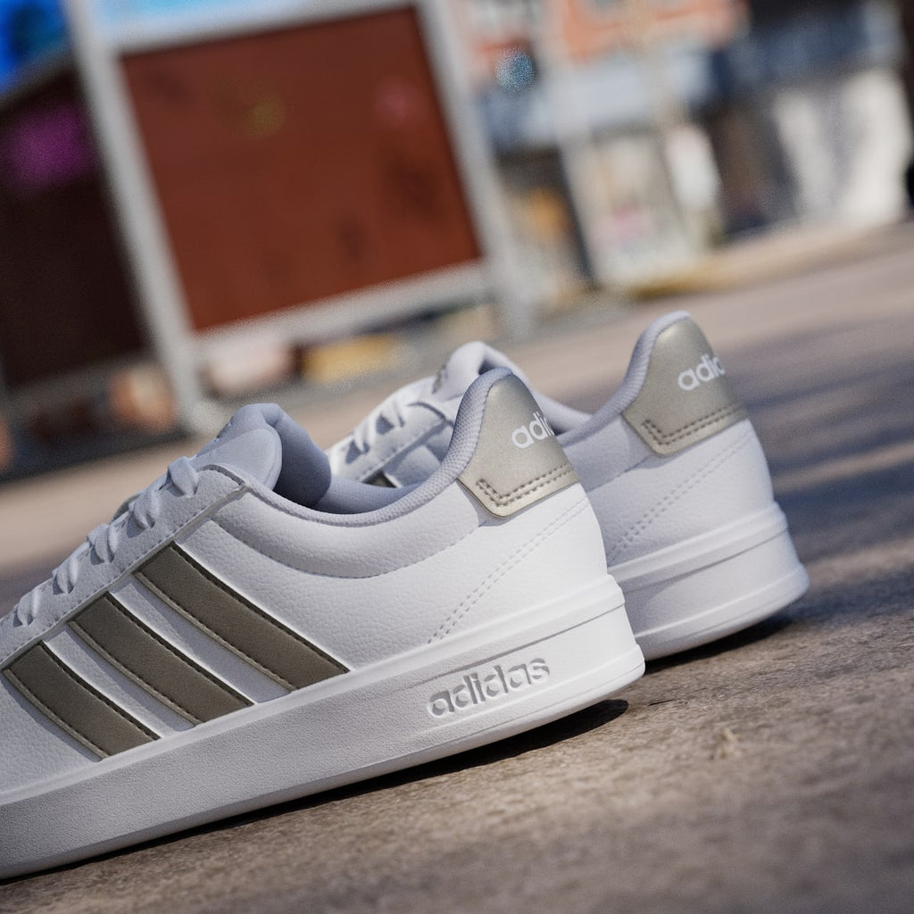 Adidas Women's GRAND COURT 3.0 SHOES - Cloud White / Cyber Metallic / Cloud White - Image 9