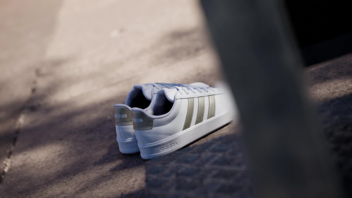 Adidas Women's GRAND COURT 3.0 SHOES - Cloud White / Cyber Metallic / Cloud White - Image 2