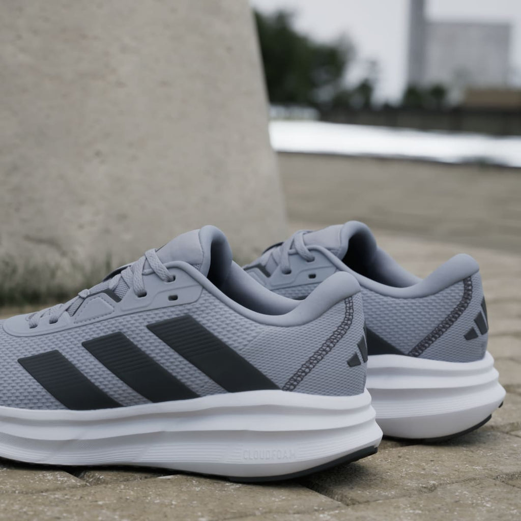 Adidas Men's Galaxy 7 Running Shoes - Halo Silver / Carbon / Core Black - Image 10