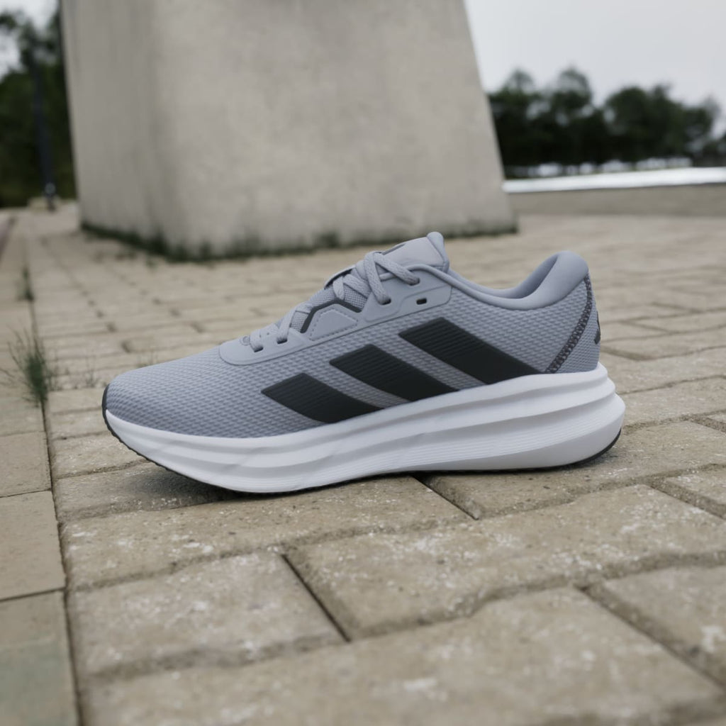 Adidas Men's Galaxy 7 Running Shoes - Halo Silver / Carbon / Core Black - Image 7