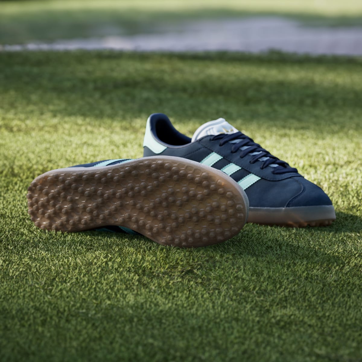 Adidas Men's Gazelle Spikeless Golf Shoes - Night Indigo / Clear Mint / Cloud White - Image 4