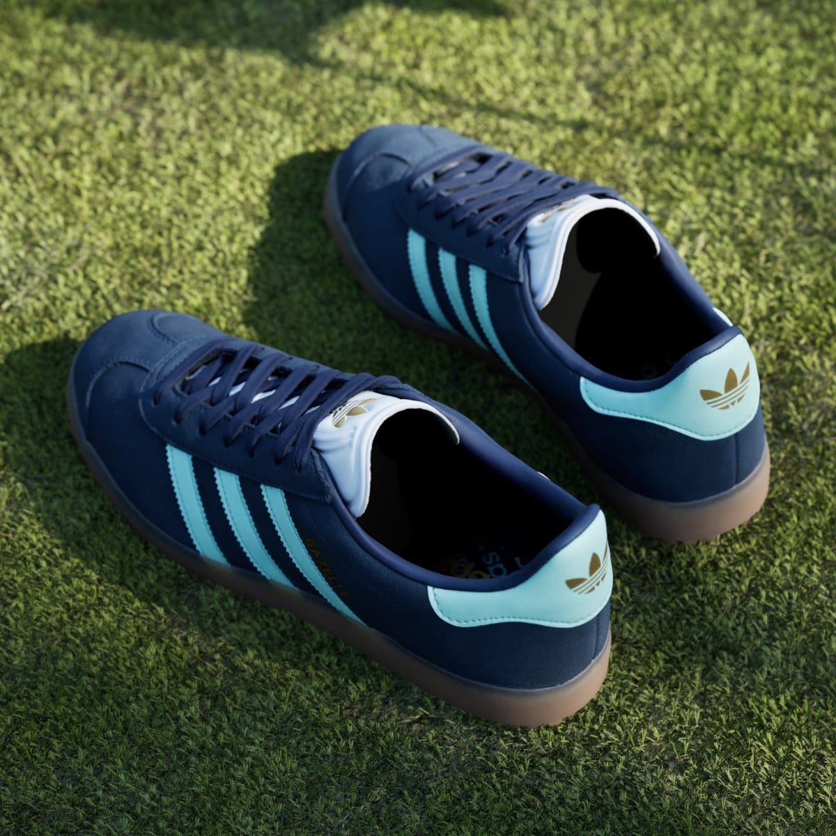 Adidas Men's Gazelle Spikeless Golf Shoes - Night Indigo / Clear Mint / Cloud White - Image 8
