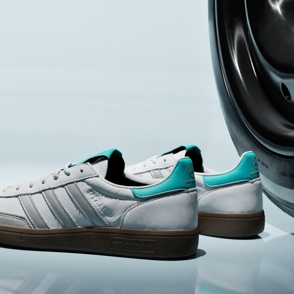 Adidas Men's HANDBALL SPEZIAL MERCEDES SHOES - Cloud White / Silver Metallic / Gum - Image 10