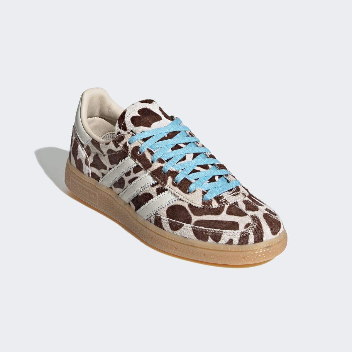 Adidas Women's HANDBALL SPEZIAL SHOES - Crystal Linen / Ivory / Icey Blue - Image 4