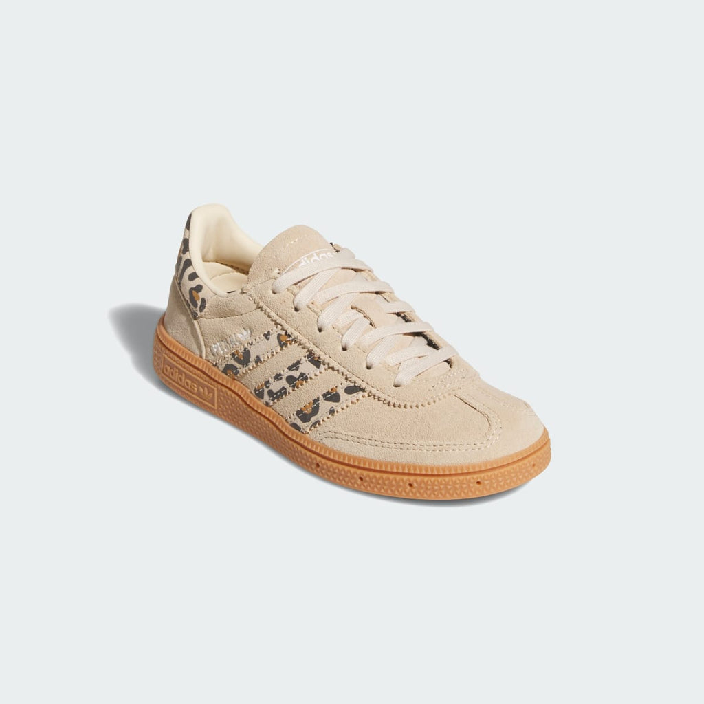 Adidas Kids' HANDBALL SPEZIAL SHOES - Sand Strata / Cloud White / Mesa - Image 4
