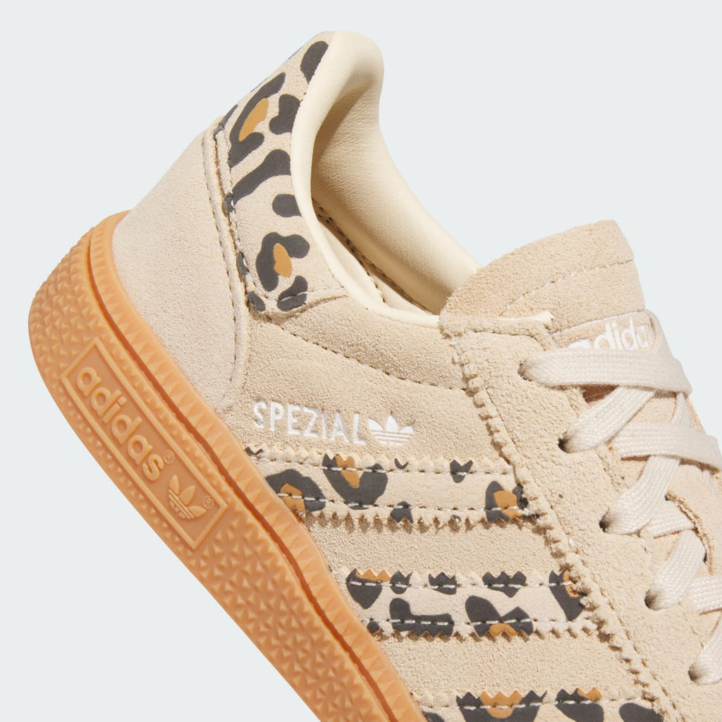 Adidas Kids' HANDBALL SPEZIAL SHOES - Sand Strata / Cloud White / Mesa - Image 7