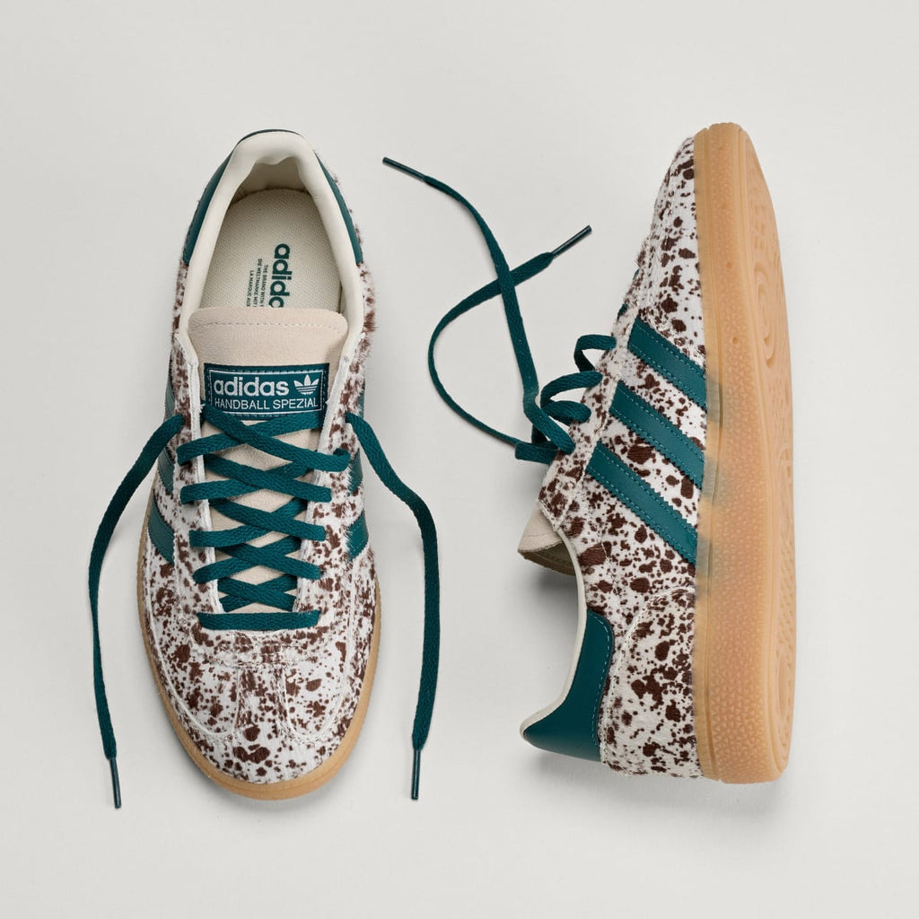 Adidas Women's HANDBALL SPEZIAL SHOES - Off White / Rich Green / Dark Brown - Image 4