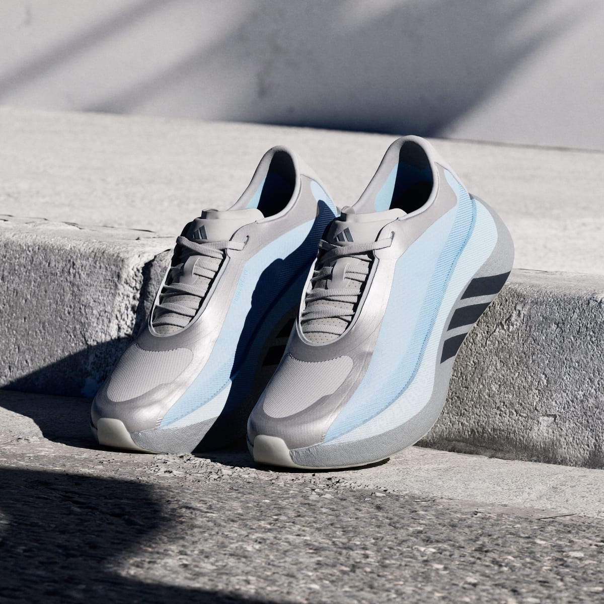 Adidas Men's HYPERBOOST EDGE Running Shoes - Grey Two / Carbon / Clear Sky - Image 5