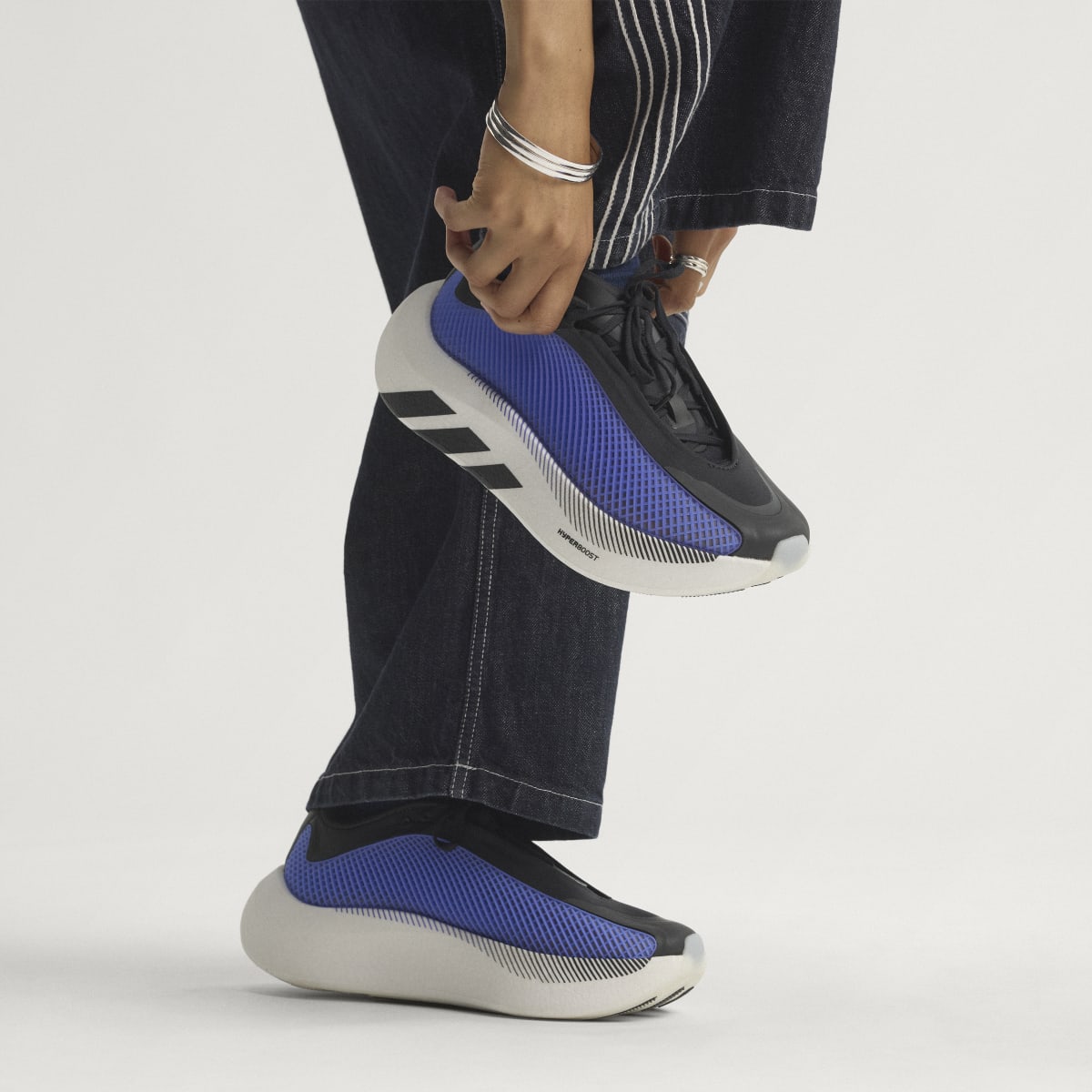 Adidas Men's HYPERBOOST EPHR SHOES - Cloud White / Core Black / Solar Red - Image 2