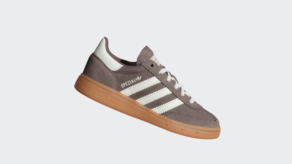 Adidas Kids' Handball Spezial Shoes Kids - Earth Strata / Off White / Gum - Image 2