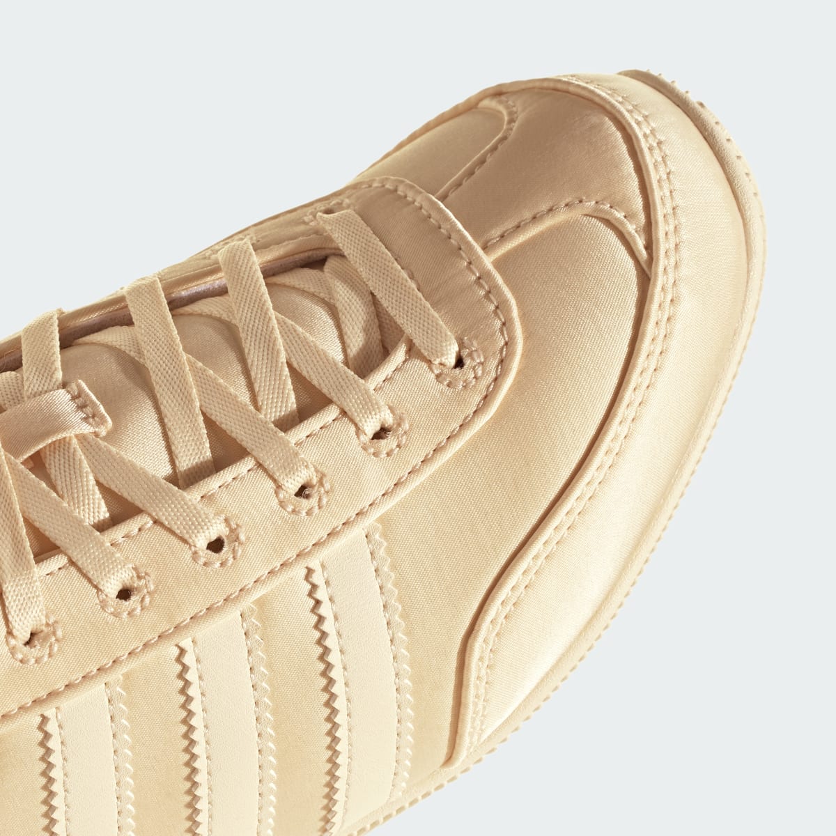 Adidas Women's JAPAN SHOES - Warm Vanilla / Cream White / Gold Metallic - Image 9