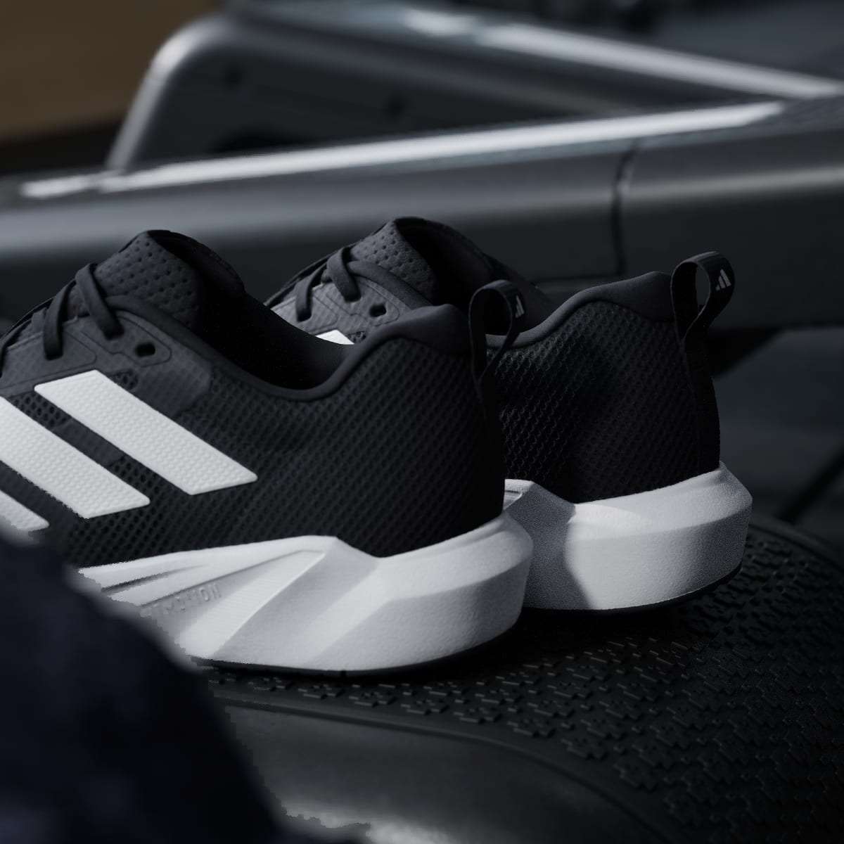 Adidas Men's RAPIDMOVE GO TRAINER M - Core Black / Cloud White / Cloud White - Image 10