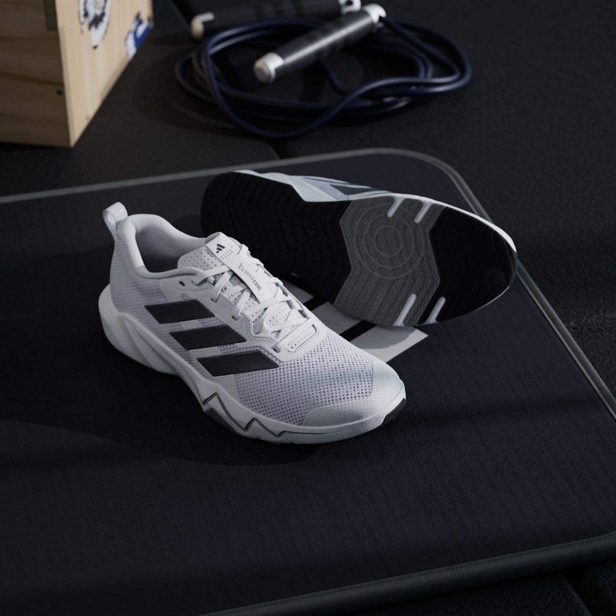 Adidas Men's RAPIDMOVE GO TRAINER M - Cloud White / Core Black / Iron Metallic - Image 8