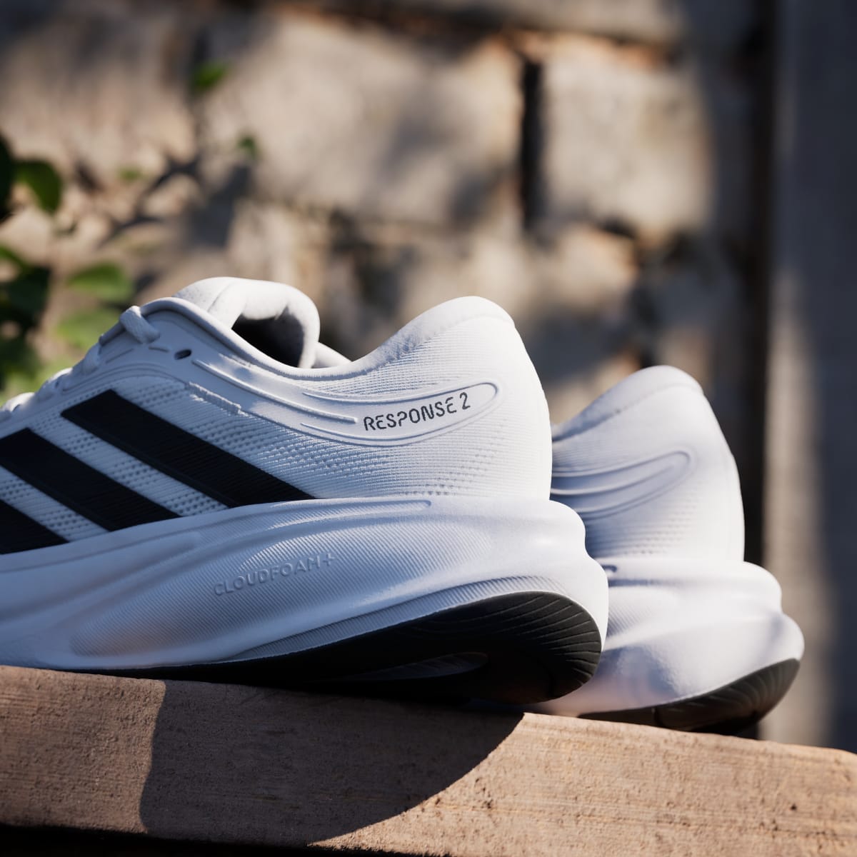 Adidas Men's RESPONSE 2 RUNNING SHOES - Cloud White / Core Black / Iron Metallic - Image 10