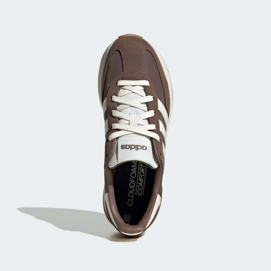 Adidas Women's RUN 70s 2.0 Shoes - Earth Strata / Off White / Gum - Image 2
