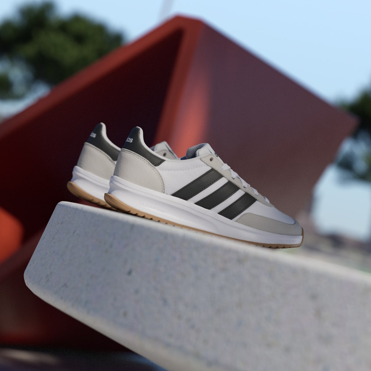 Adidas Kids' Run 70s 2.0 Shoes Kids - Cloud White / Core Black / Grey One - Image 6