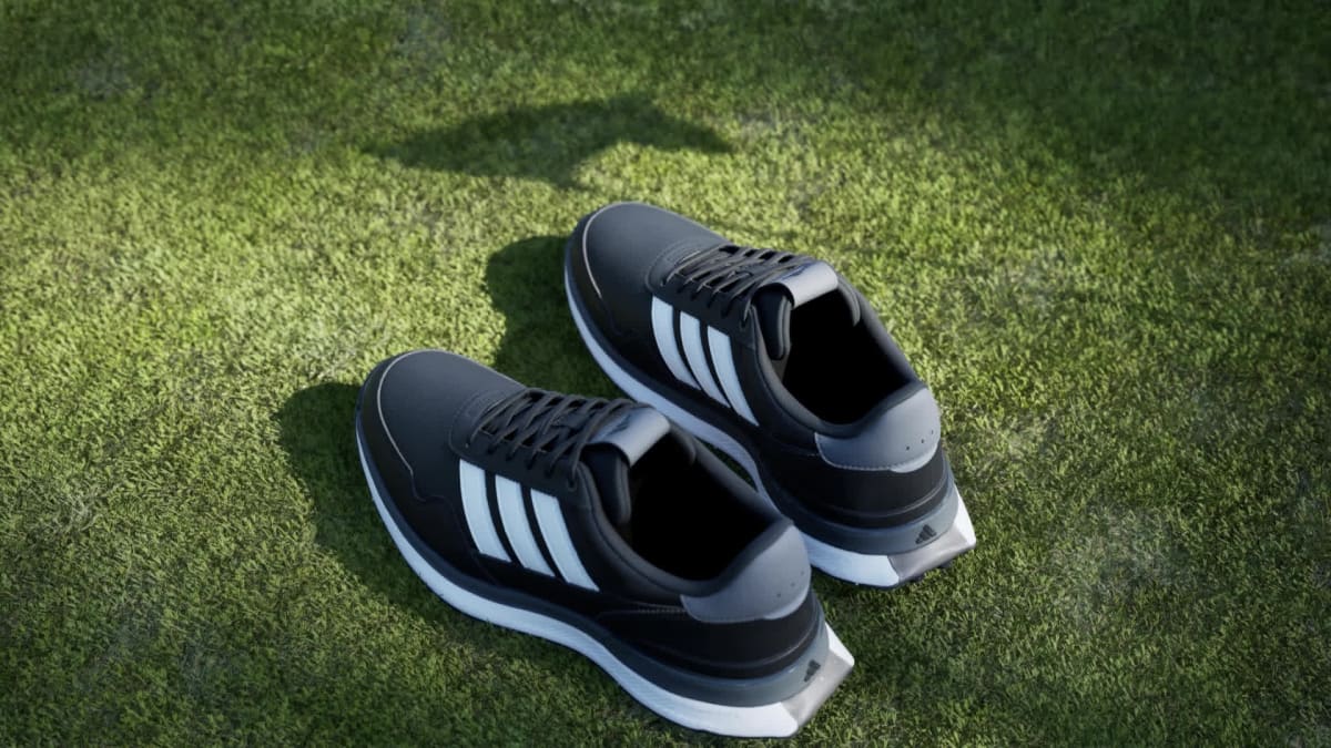 Adidas Men's S2G 26 LEATHER SPIKELESS GOLF SHOES - Core Black / Cloud White / Grey Four - Image 2