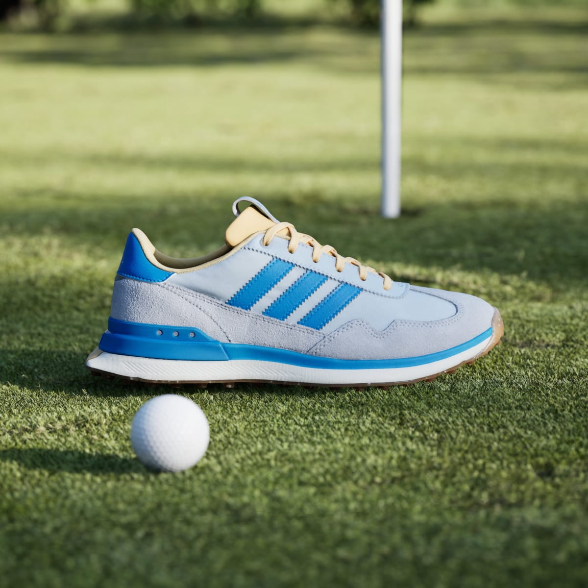 Adidas Women's S2G 26 TEXTILE SPIKELESS GOLF SHOES - Crystal Sky / Lucid Ray Blue / Ice Tangerine - Image 3