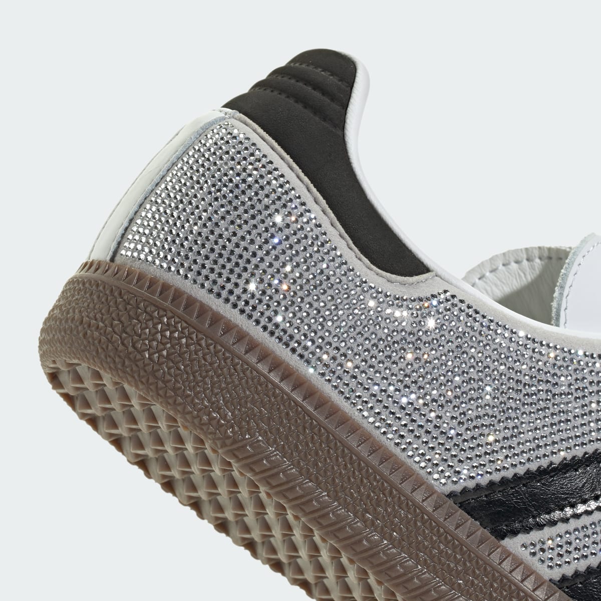 Adidas Women's SAMBA OG SHOES - Crystal White / Core White / Silver Metallic - Image 10