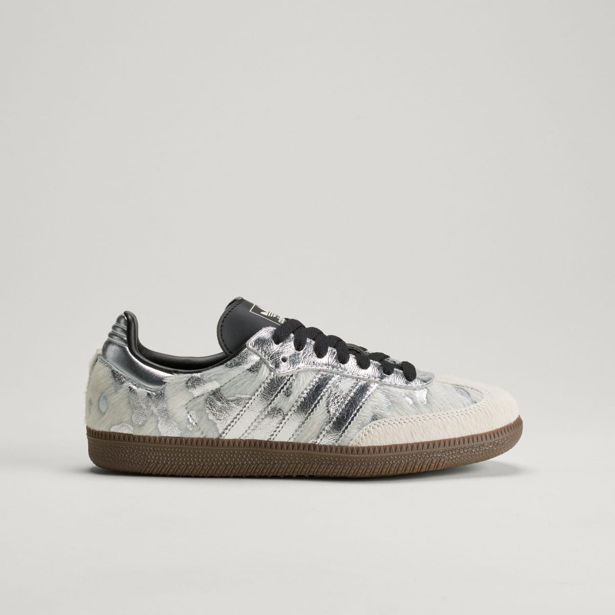 Adidas Women's SAMBA OG SHOES - Cream White / Silver Metallic / Core Black - Image 3