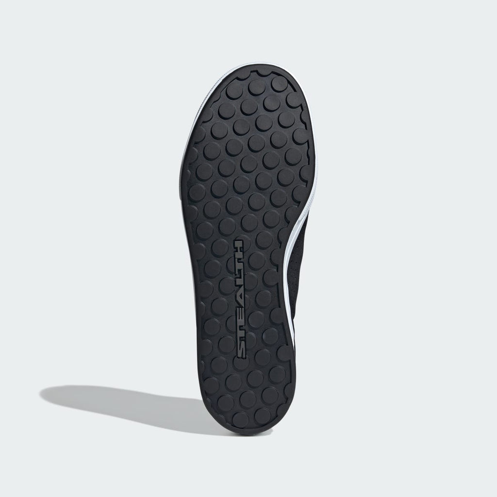 Adidas Men's SLEUTH DLX 2 Shoes - Cloud White / Cloud White / Core Black - Image 3