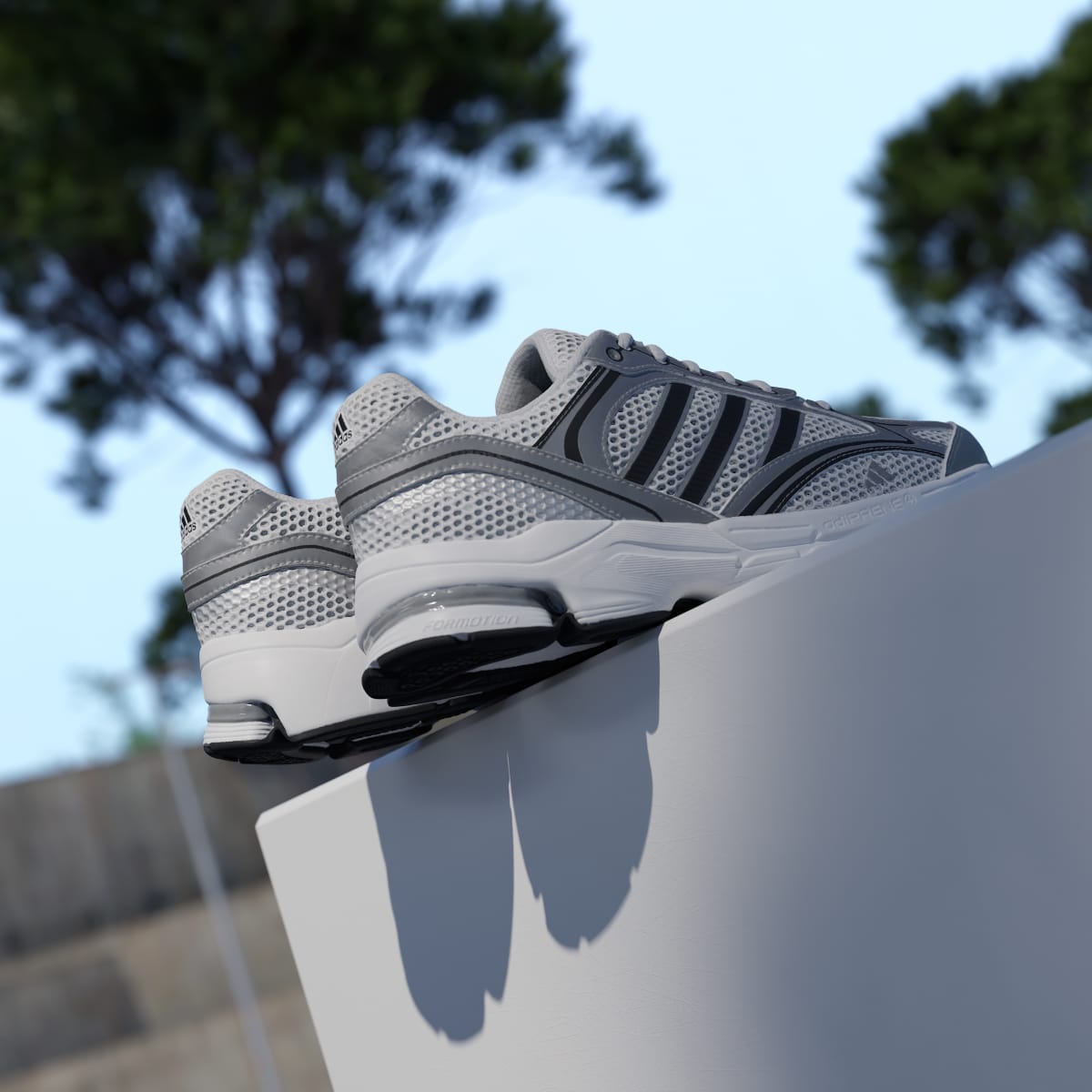 Adidas Men's SPIRITAIN 2000 Shoes - Cloud White / Silver Metallic / Core Black - Image 8