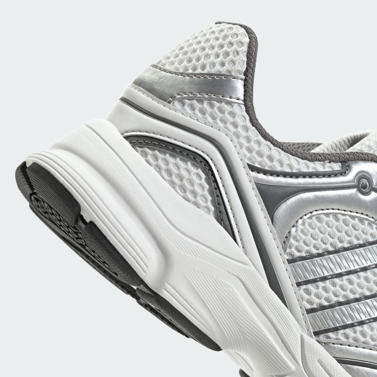 Adidas Kids' SPIRITAIN SHOES JUNIOR - Crystal White / Silver Metallic / Grey Four - Image 9