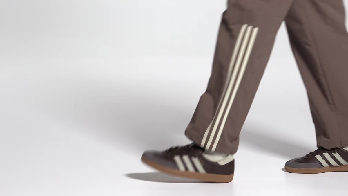 Adidas Men's Samba OG Shoes - Brown / Putty Grey / Gold Metallic - Image 2